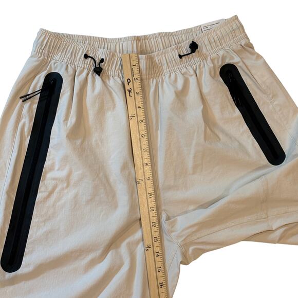 Nike Tech Woven Pants Mens Sz Medium Beige Oversized Straight Leg Stacked Length - Picture 9 of 12